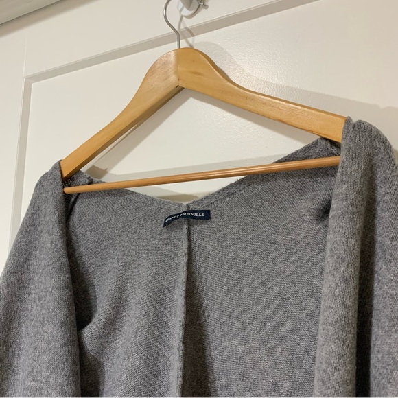 BRANDY MELVILLE - Shrug Cardigan - Knit - Grey - Women’s O/S - Picture 2 of 8